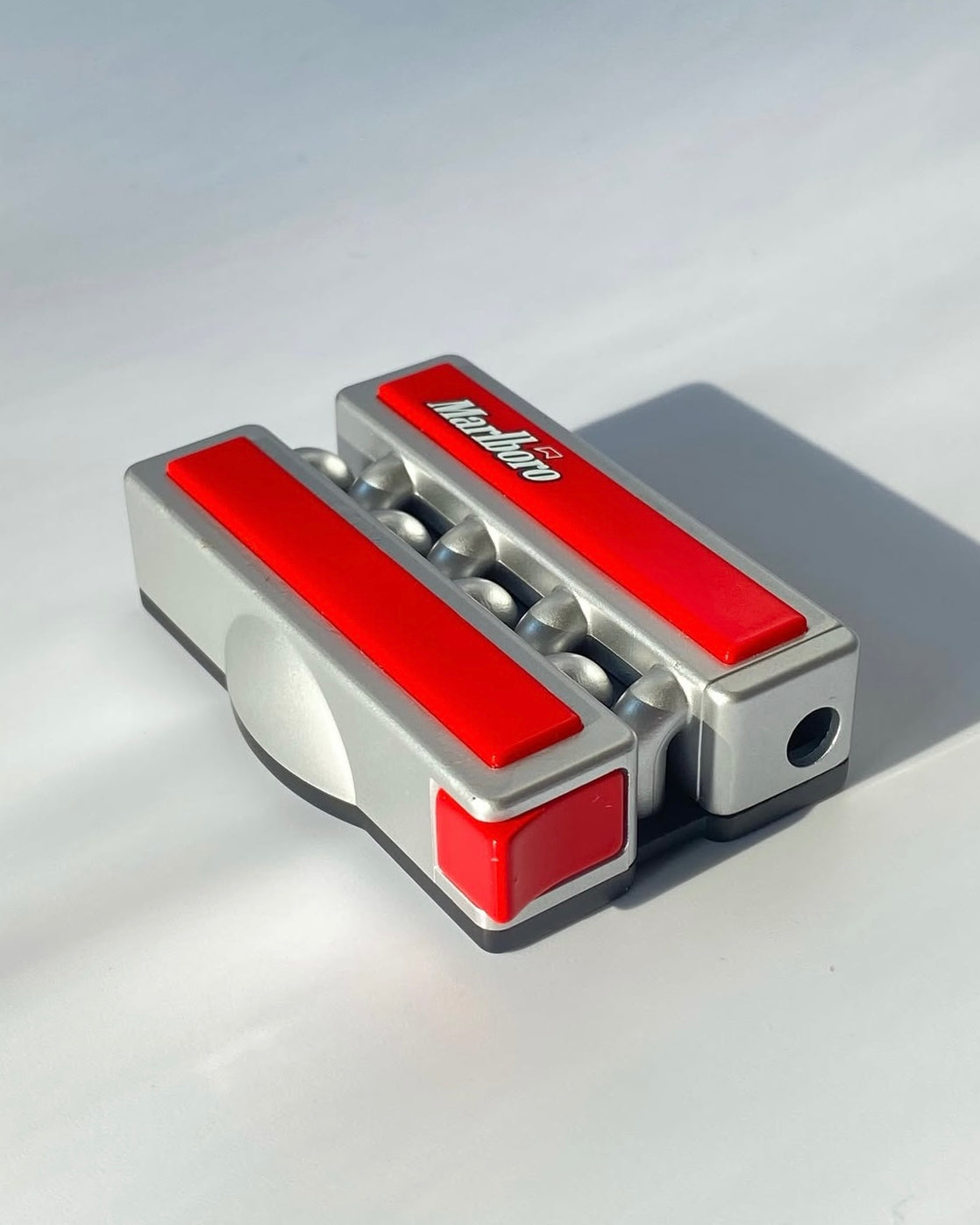 Bật lửa Marlboro Racing Red Ferrari