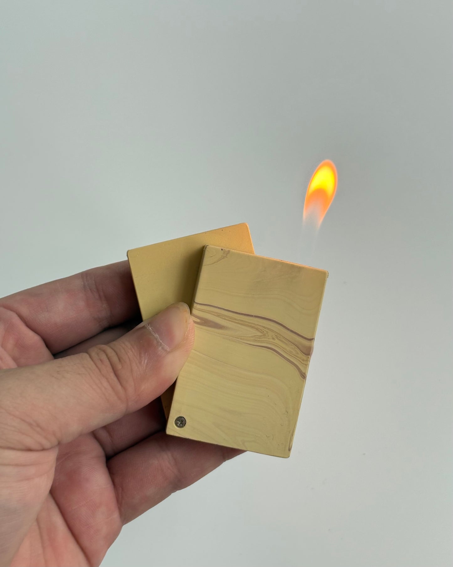 LIGHTER