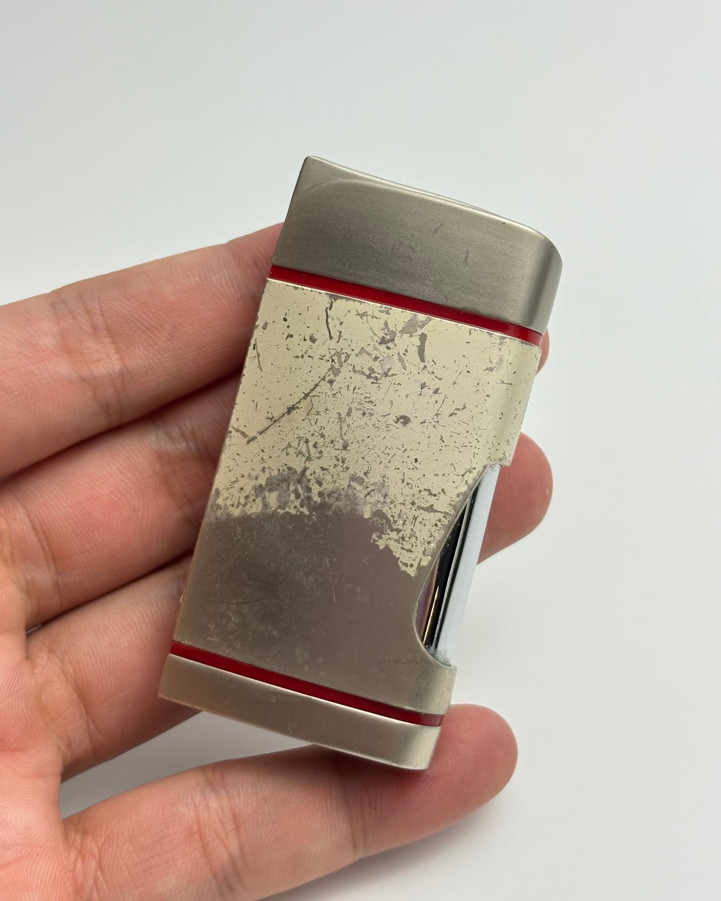 VINTAGE LIGHTER