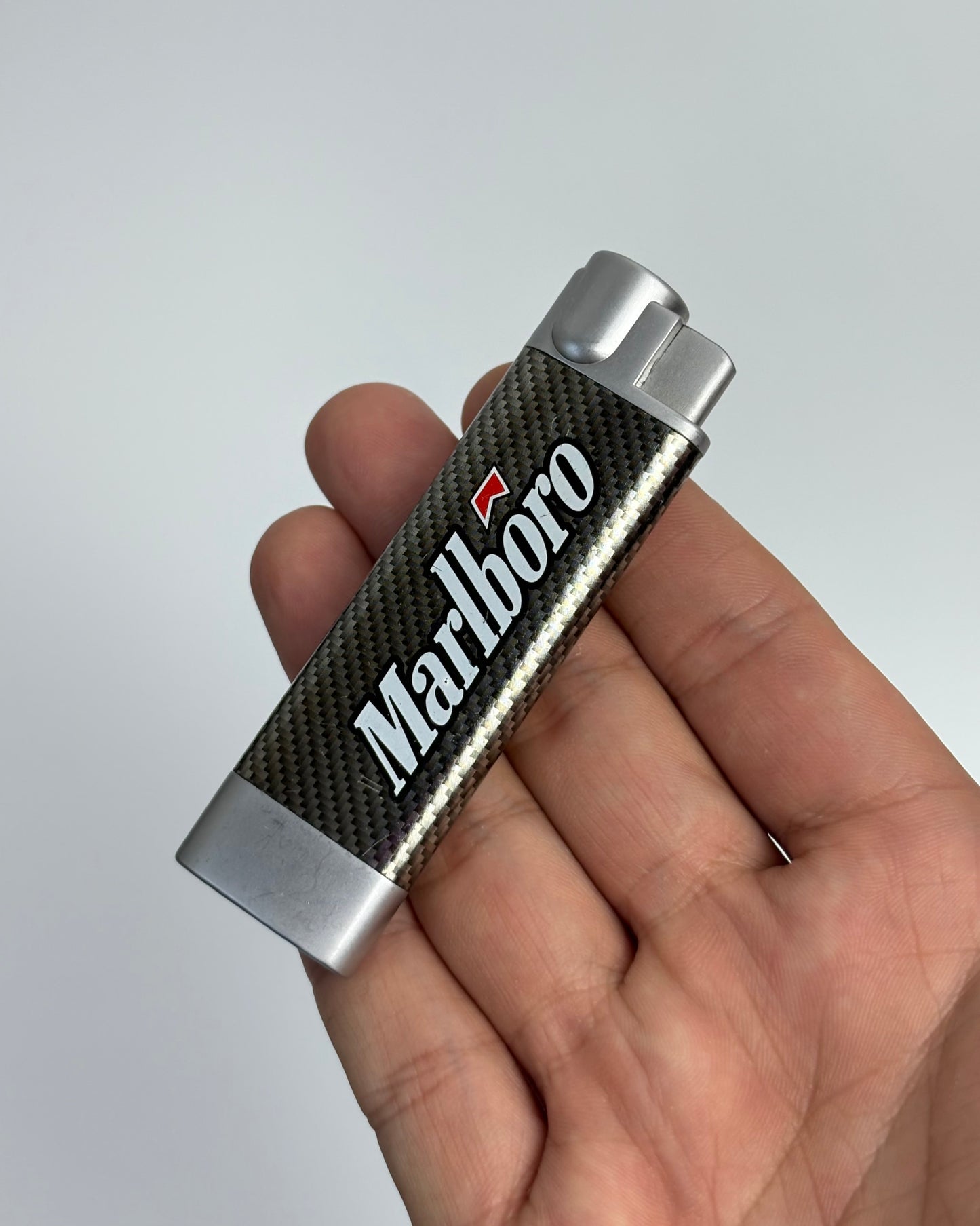 Lighter marlboro
