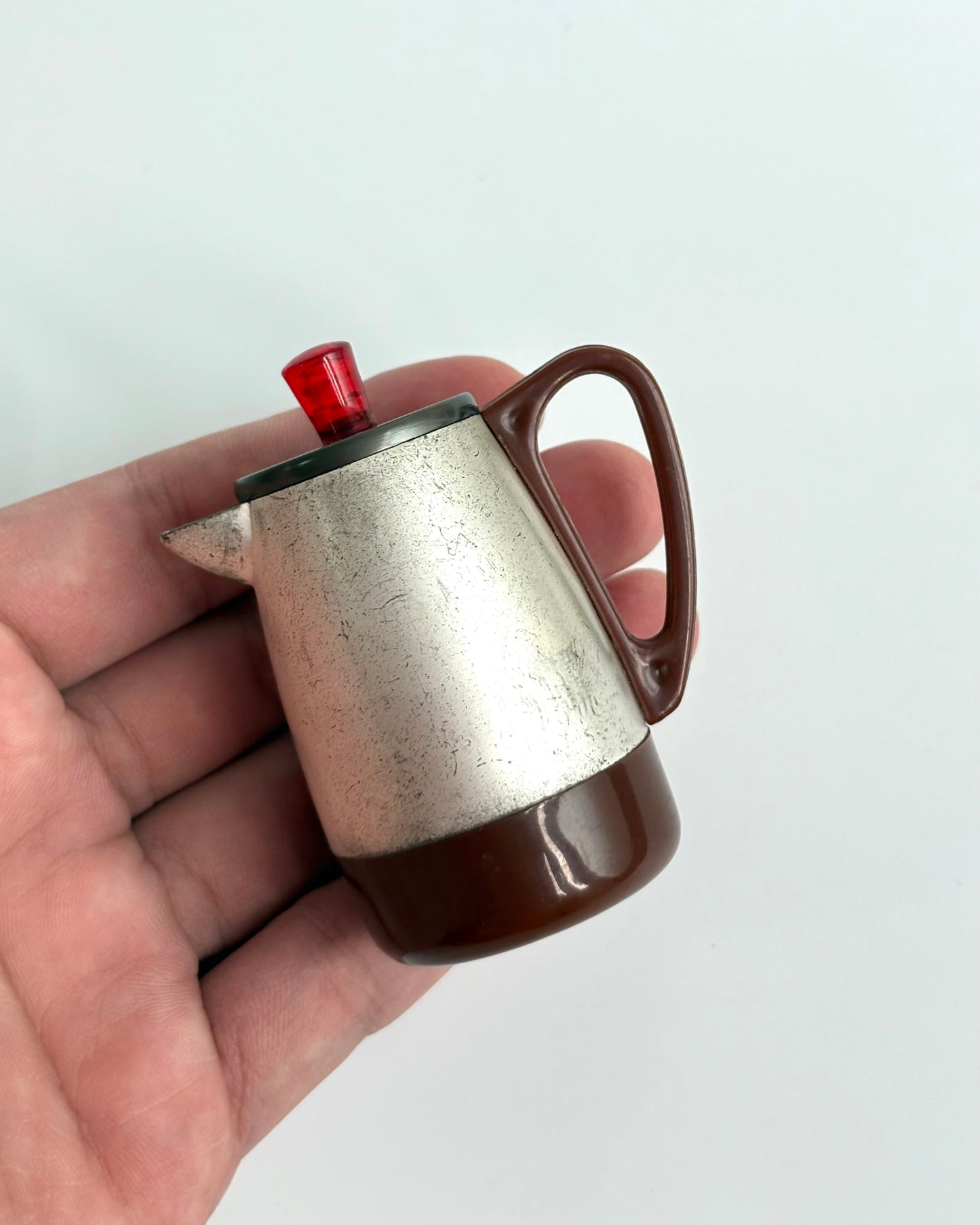 LIGHTER
