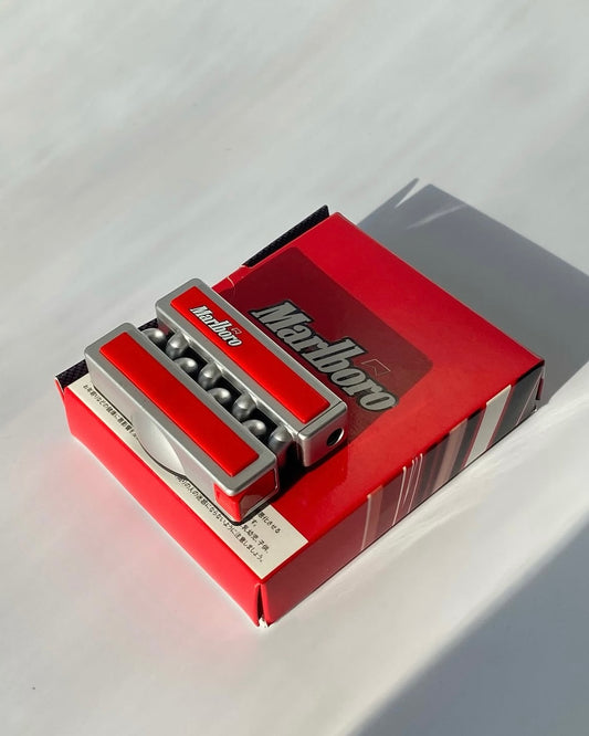 Bật lửa Marlboro Racing Red Ferrari