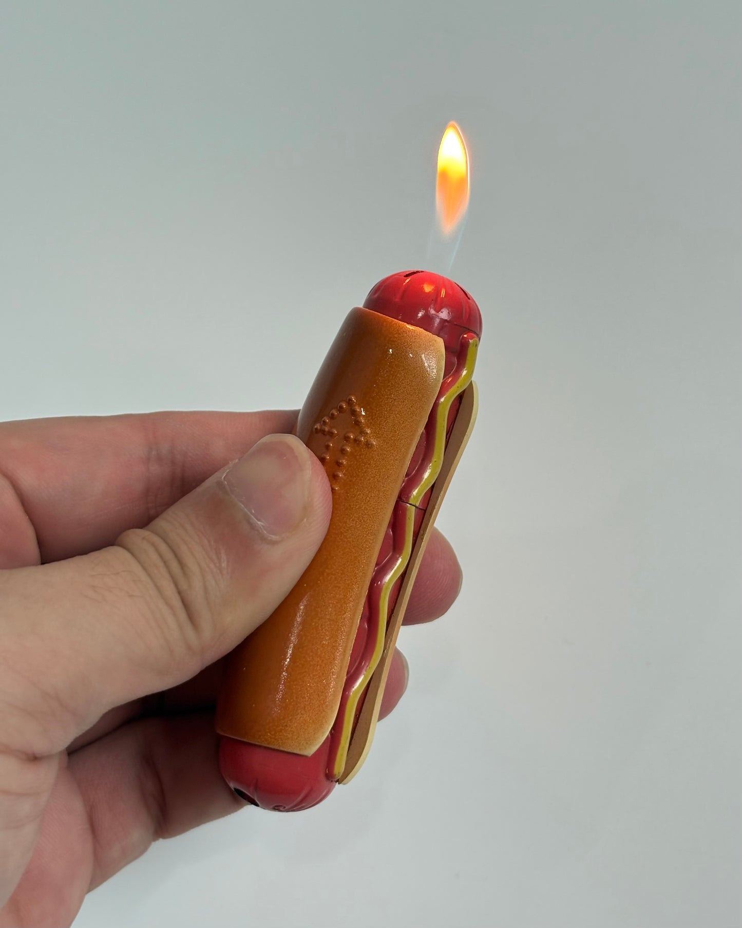 Bật lửa mô hình hot dog