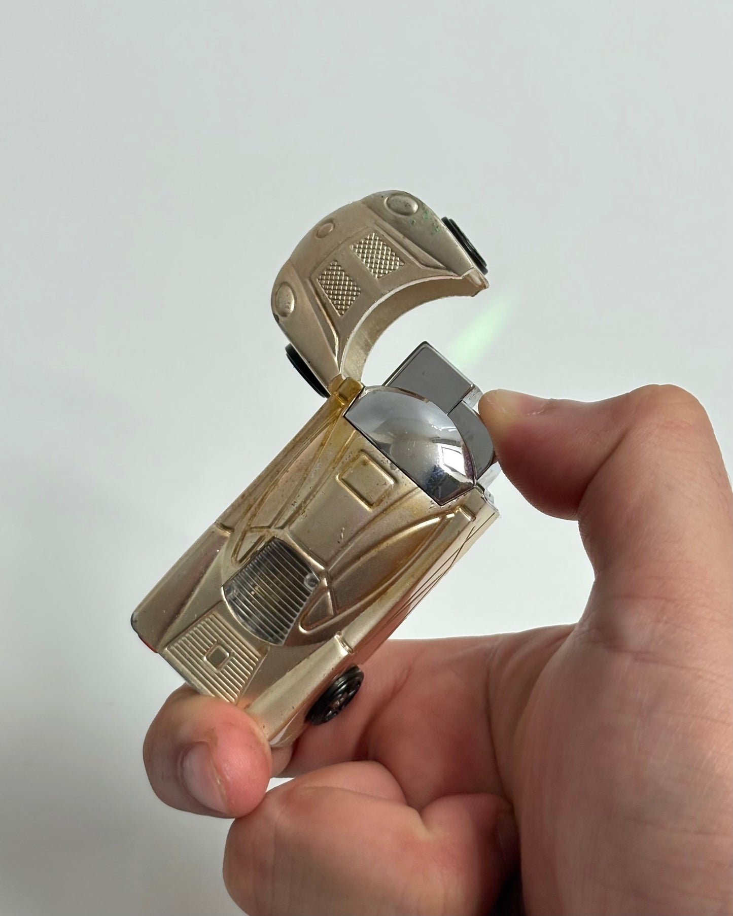 CAR LIGHTER